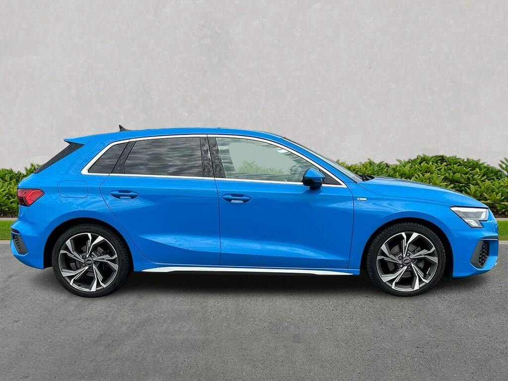 Audi A3 1.5 Tfsi 35 S Line Sportback Eur Blue #3