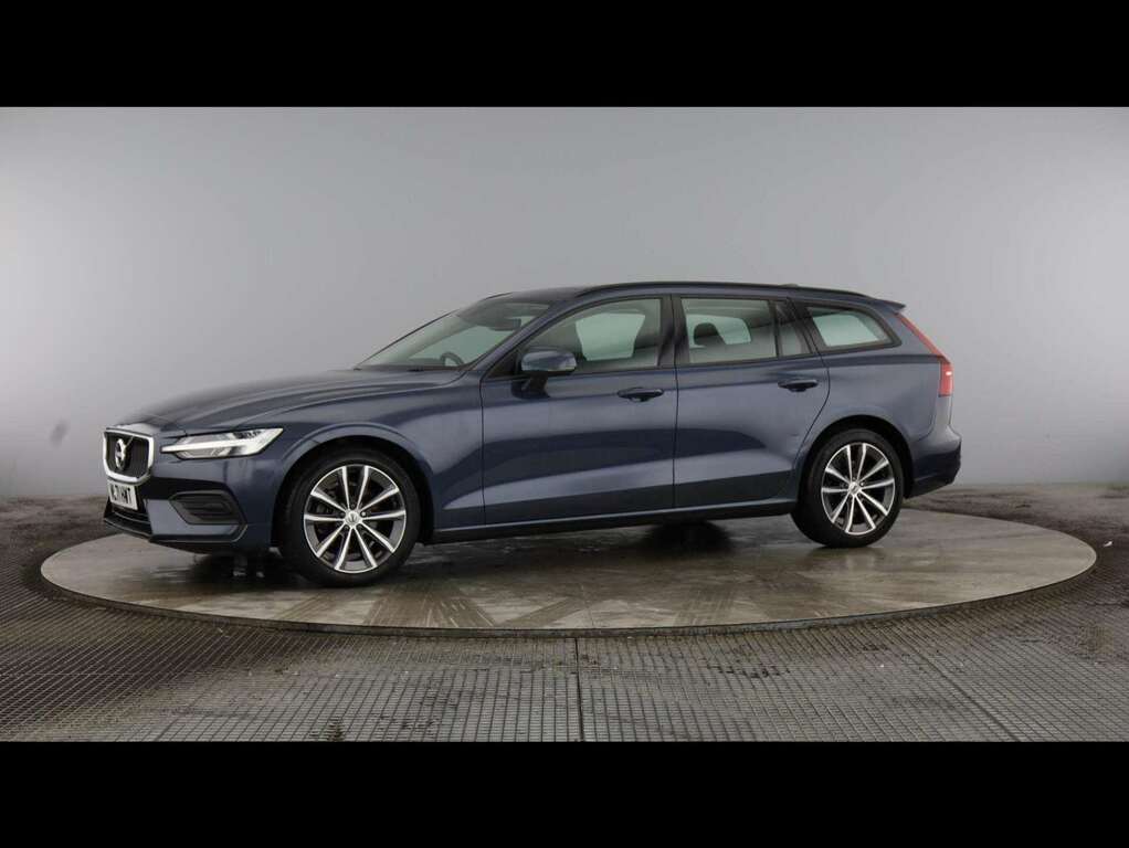 Volvo V60 R Design Black #35