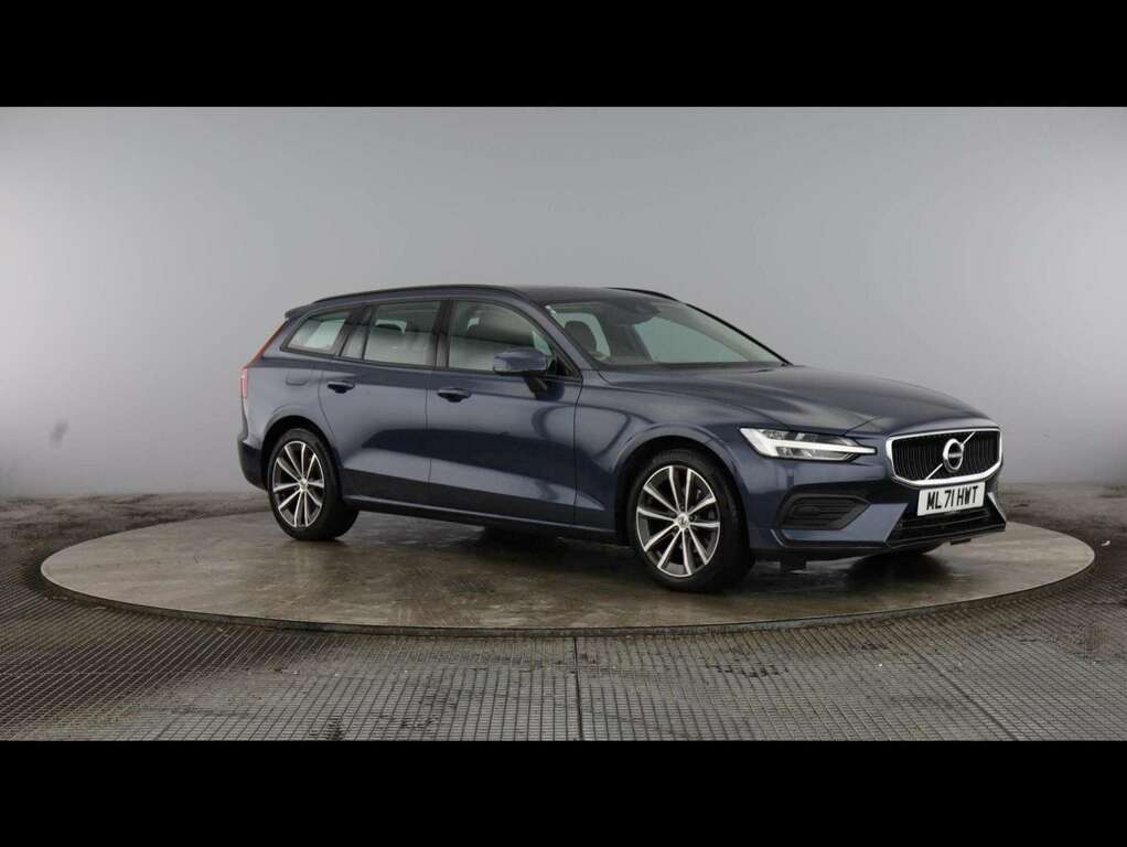 Volvo V60 2.0 B3p Momentum Blue #6