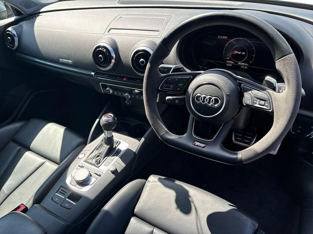 Audi RS3 Saloon 2.5 Tfsi 2019 Black #8