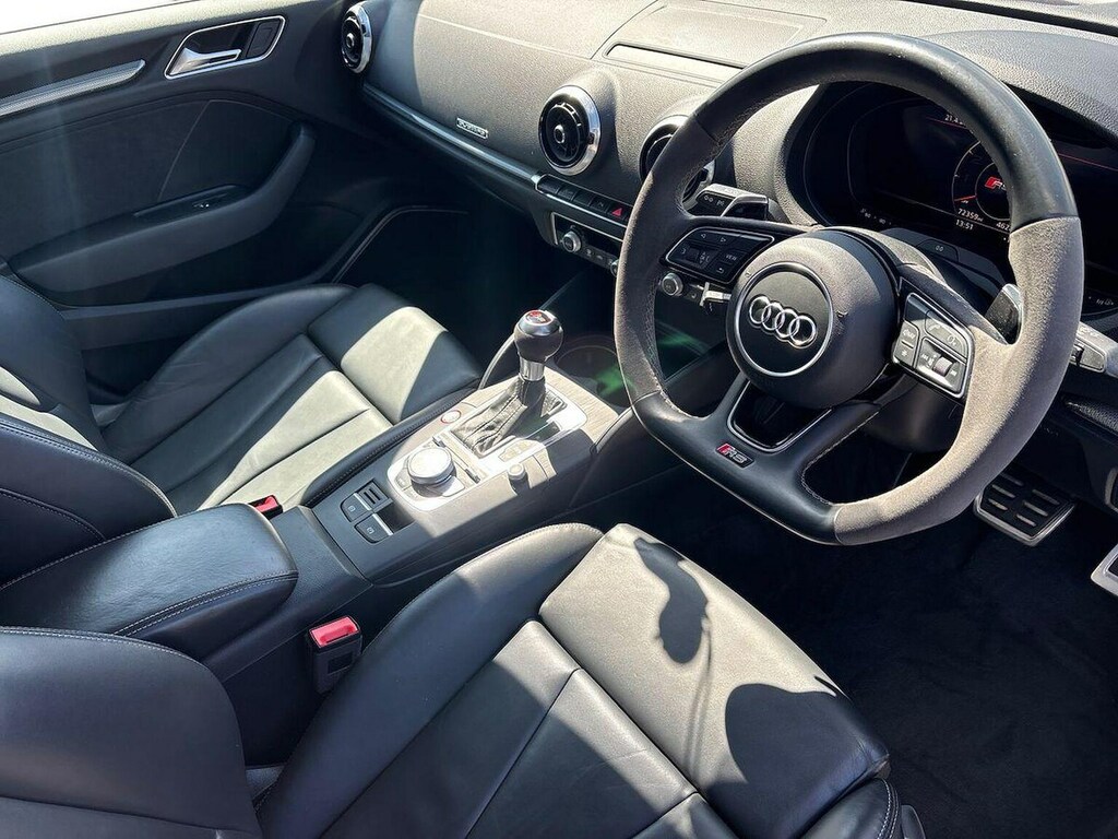 Audi RS3 Saloon 2.5 Tfsi 2019 Black #15