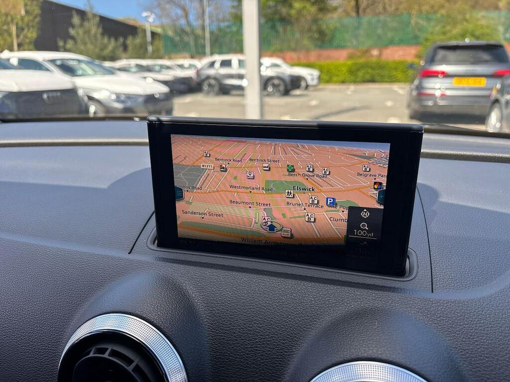 Audi RS3 Saloon 2.5 Tfsi 2019 Black #24