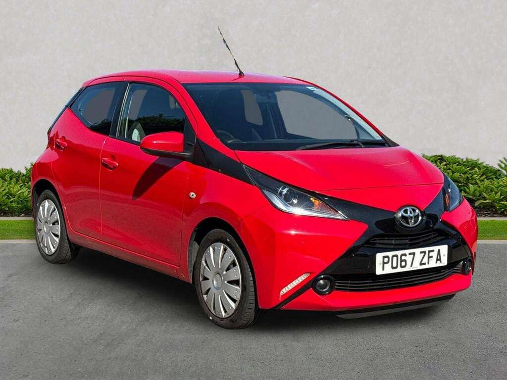 Toyota Aygo 1.0 Vvt-i X-play Red