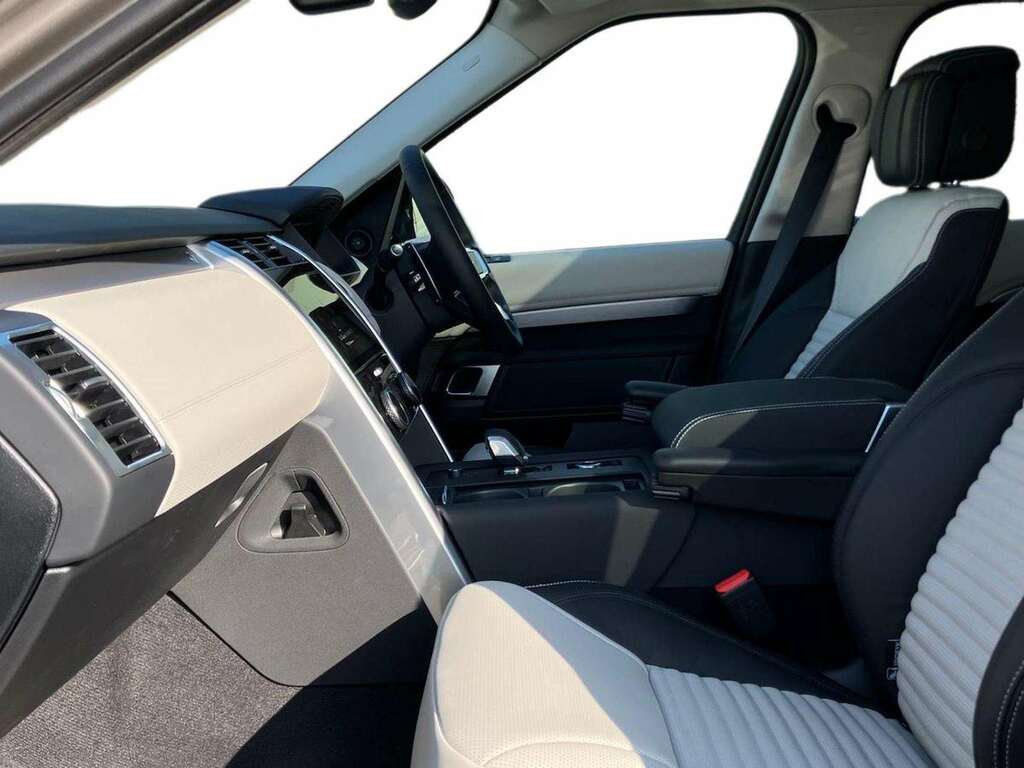 Land Rover Discovery 3.0 D350 Dynamic Hse  #3