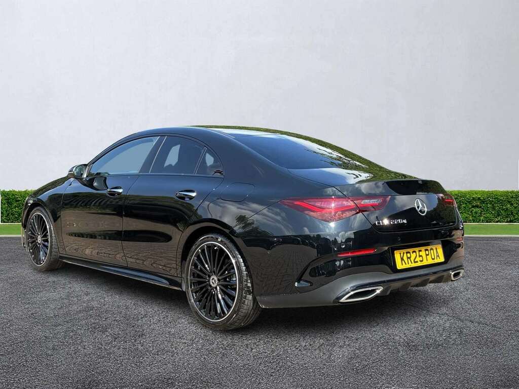 Mercedes-Benz CLA Class Cla 220D Amg Line Premium Plus Tip Black #2