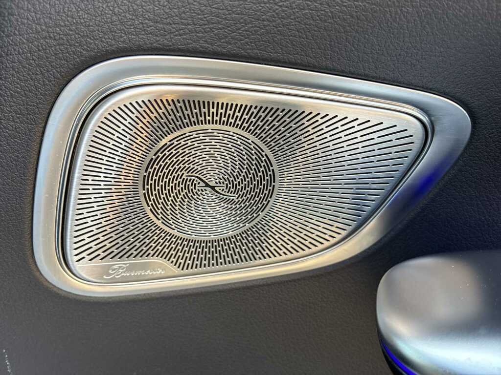 Mercedes-Benz GLC Class 300E 4Matic Amg Line Blue #30