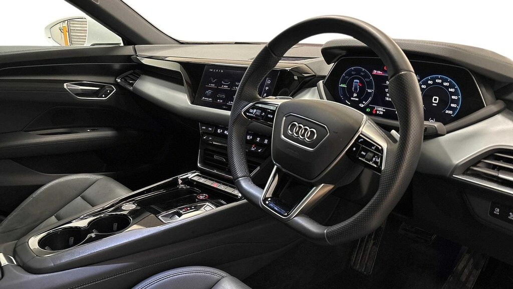 Audi E Tron GT 93.4Kwh Saloon Quattro 476 Ps White #6