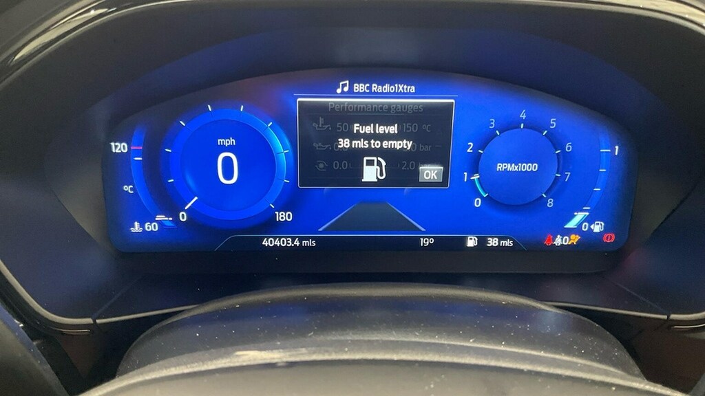 Ford Focus 1.0 Ecoboost Titanium Red #12
