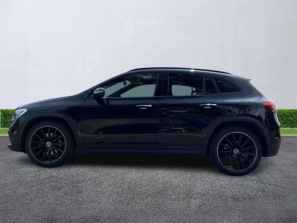 Mercedes-Benz GLA Class Suv Black #19