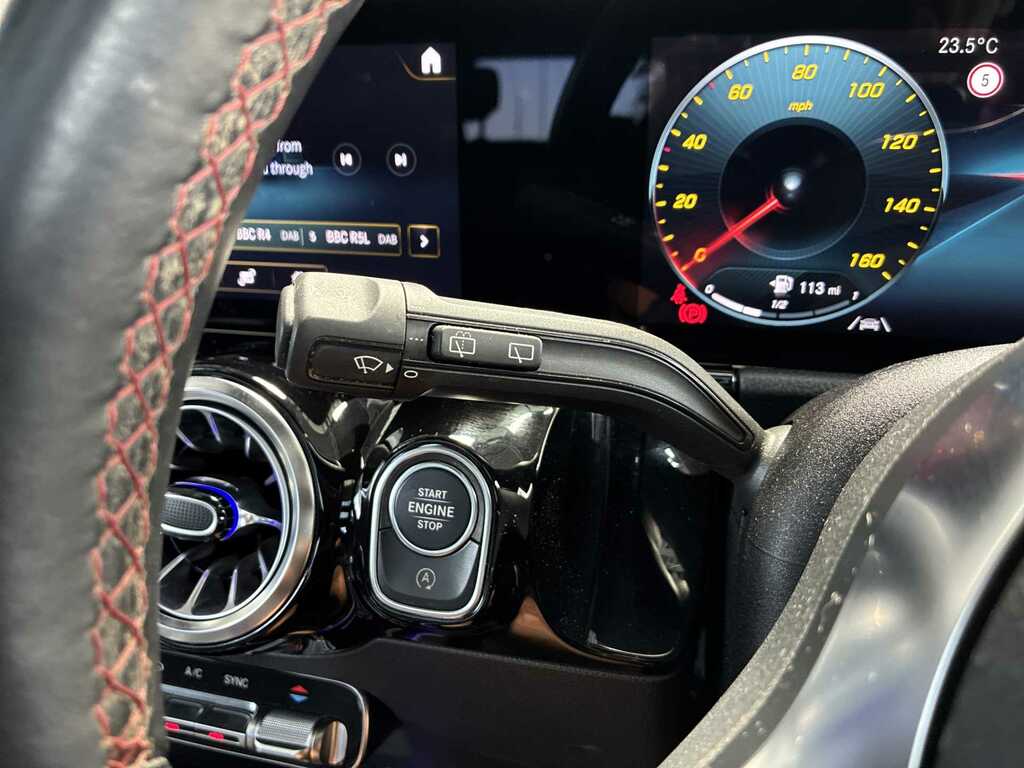 Mercedes-Benz GLA Class Suv Black #27