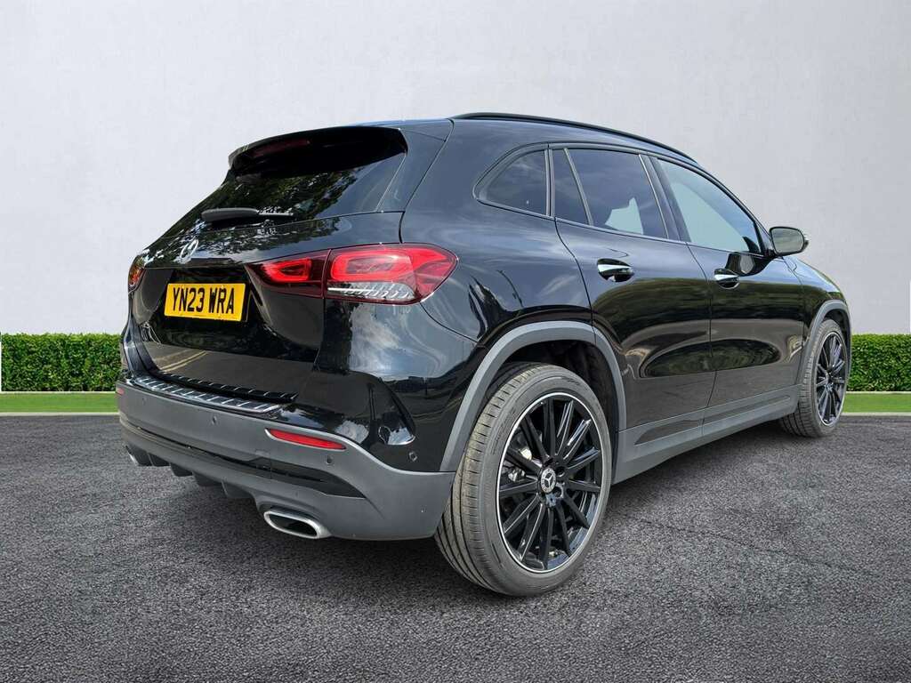 Mercedes-Benz GLA Class Suv Black #18