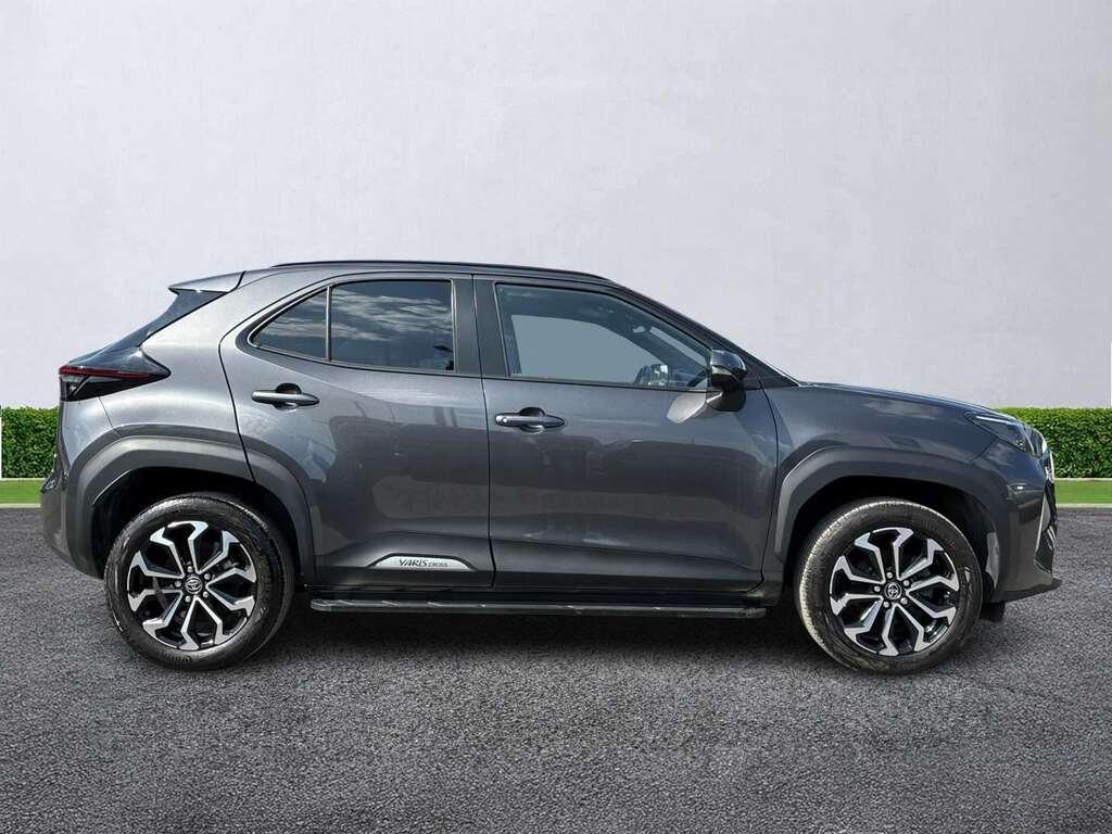 Toyota Yaris Cross 1.5 Hybrid Design Cvt CX23MLY Grey #3