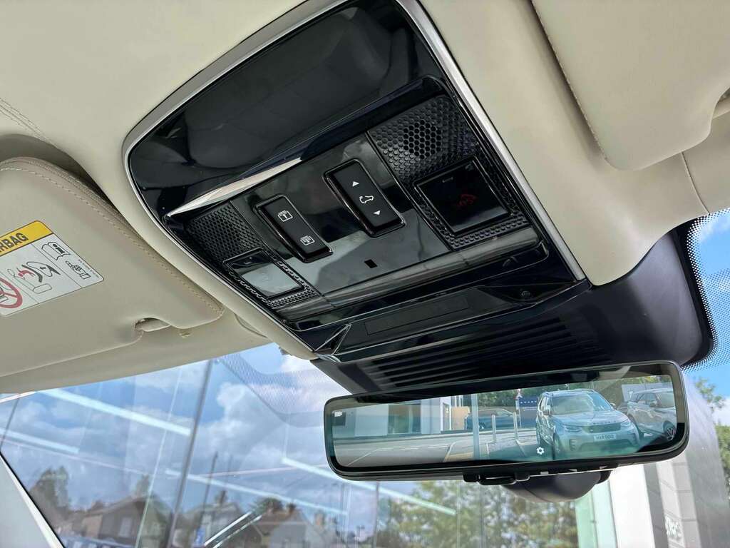 Land Rover Range Rover Black #23