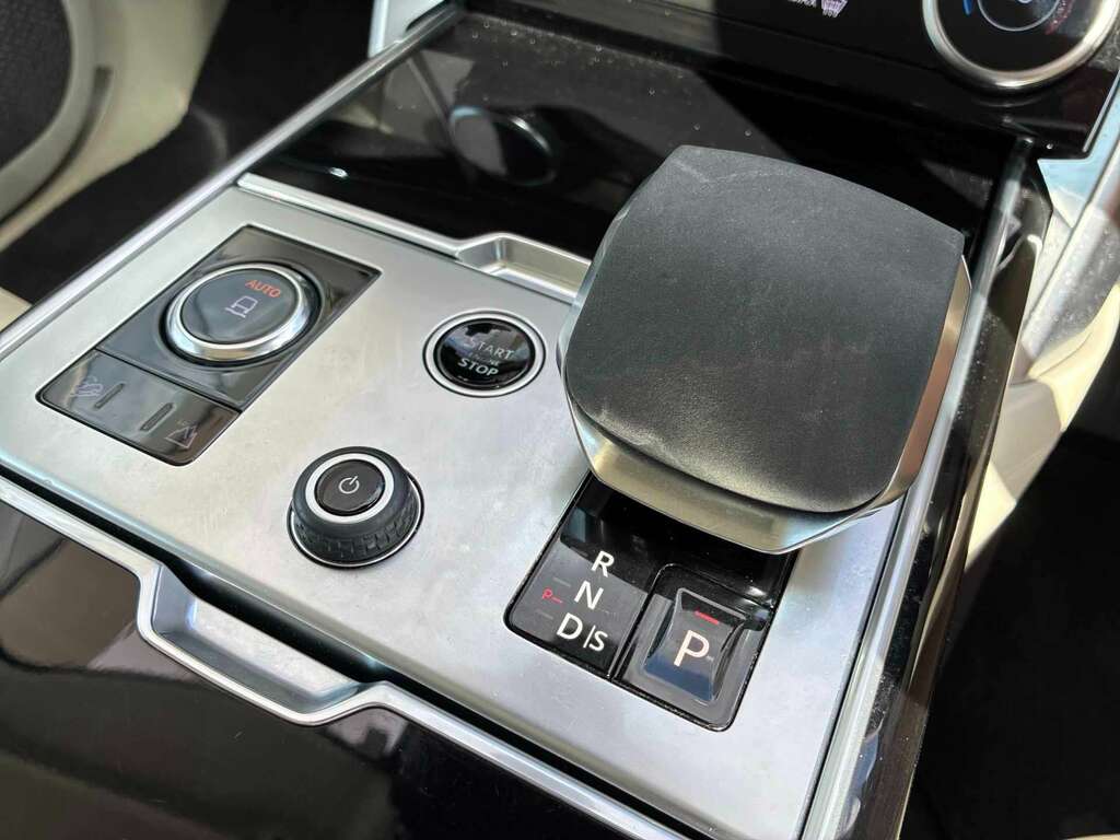 Land Rover Range Rover Black #12