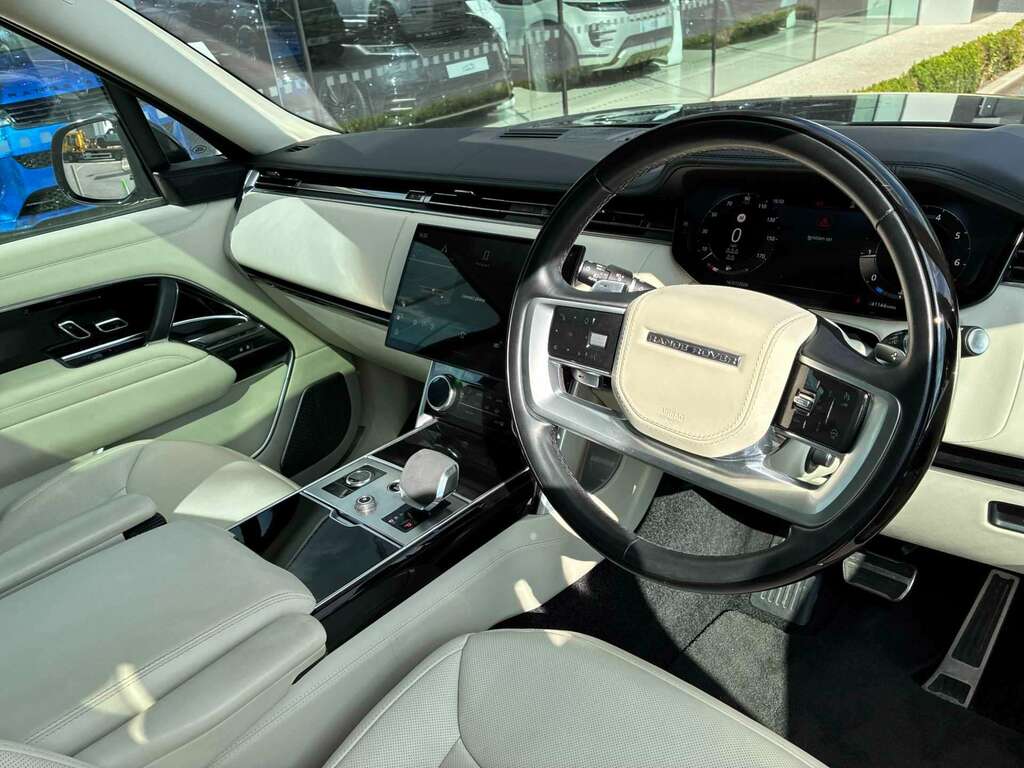 Land Rover Range Rover Black #22