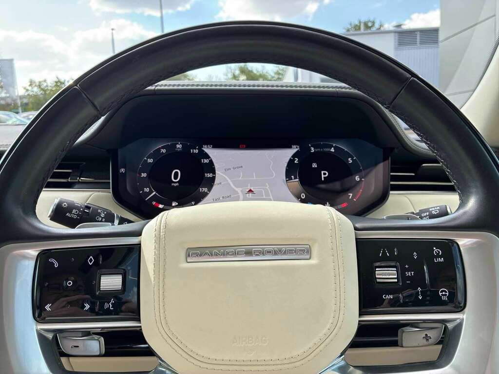 Land Rover Range Rover Black #34