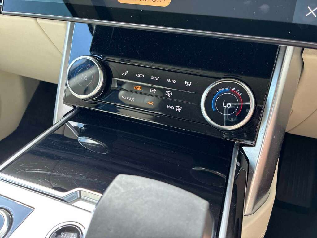 Land Rover Range Rover Black #33