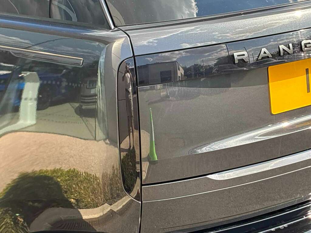 Land Rover Range Rover Black #19