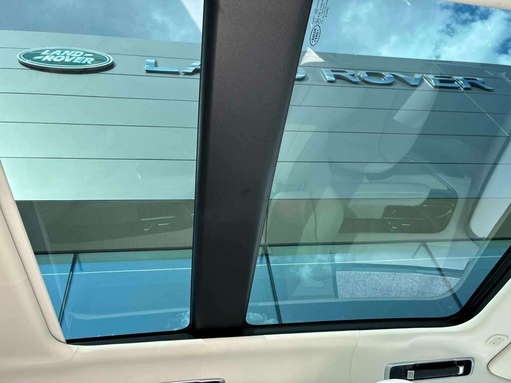 Land Rover Range Rover Black #20