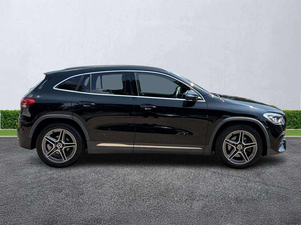 Mercedes-Benz GLA Class Gla 200 Amg Line Executive GX22ORH Black #3