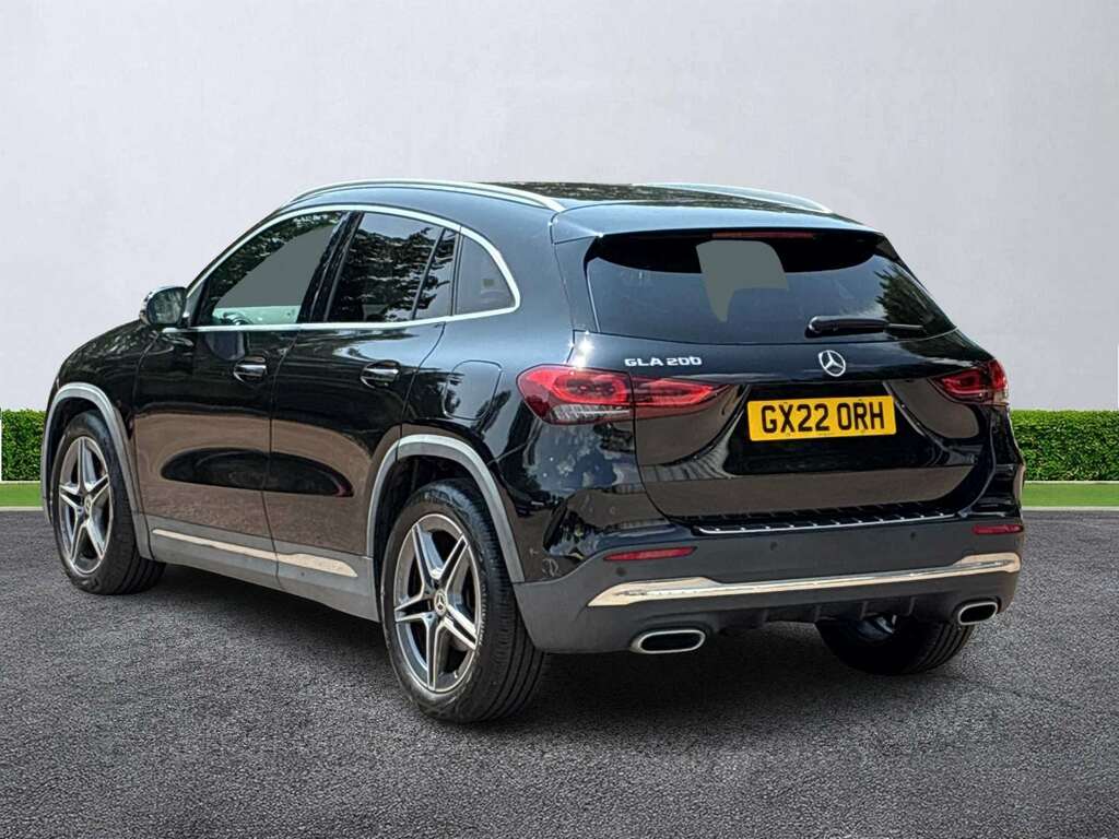 Mercedes-Benz GLA Class Gla 200 Amg Line Executive GX22ORH Black #2