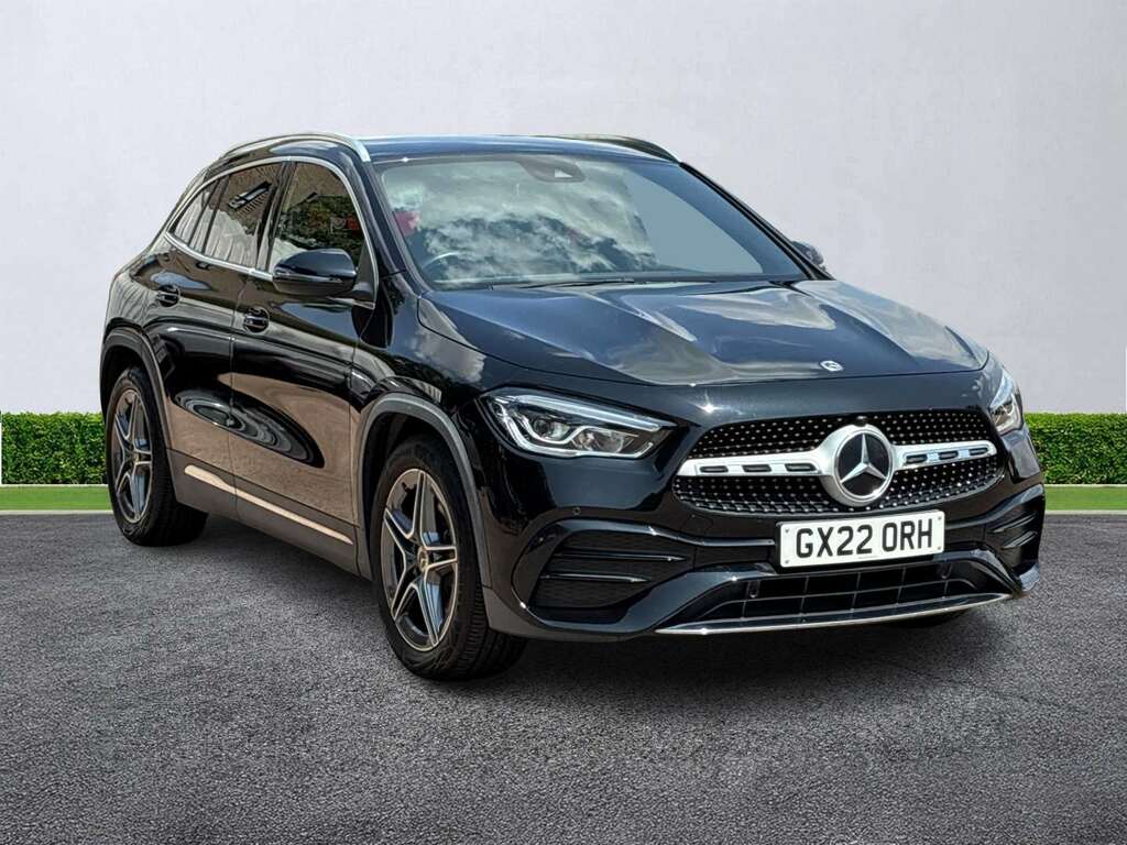 Mercedes-Benz GLA Class Gla 200 Amg Line Executive Black