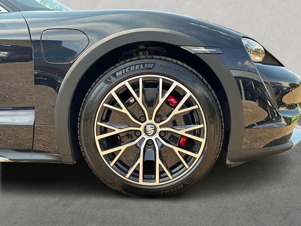 Porsche Taycan Performance Plus 93.4Kwh 4S Cross Turismo Elec Black #6