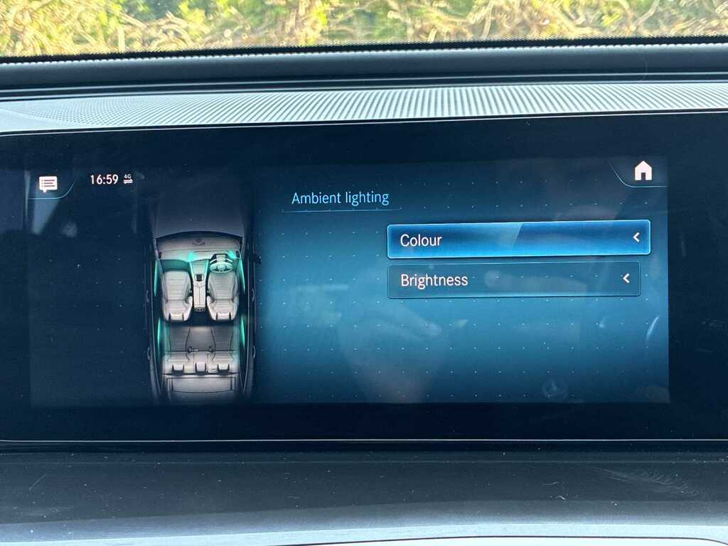Mercedes-Benz EQC 400 300Kw Amg Line Premium 80Kwh Black #38