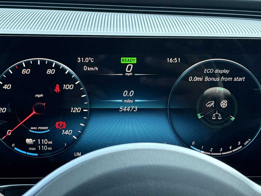 Mercedes-Benz EQC 400 300Kw Amg Line Premium 80Kwh Black #10