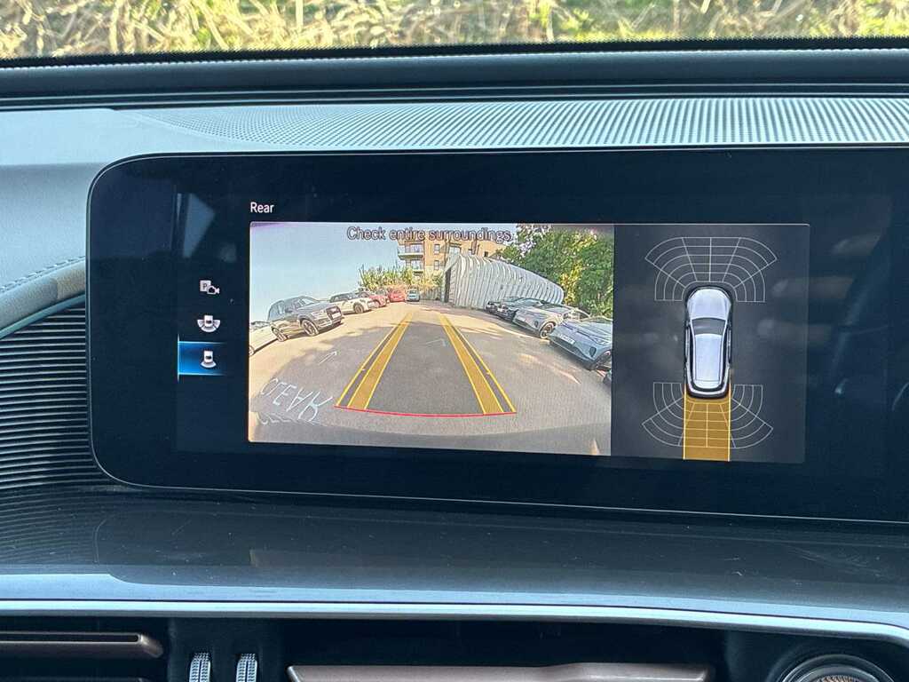 Mercedes-Benz EQC 400 300Kw Amg Line Premium 80Kwh Black #24