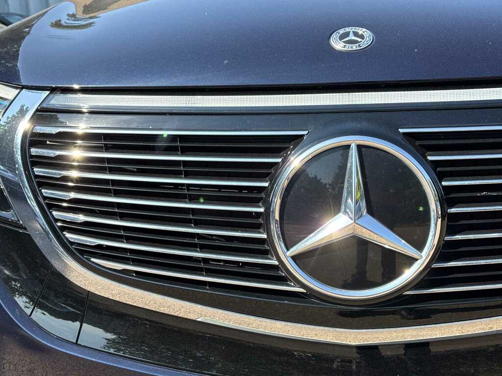 Mercedes-Benz EQC 400 300Kw Amg Line Premium 80Kwh Black #32