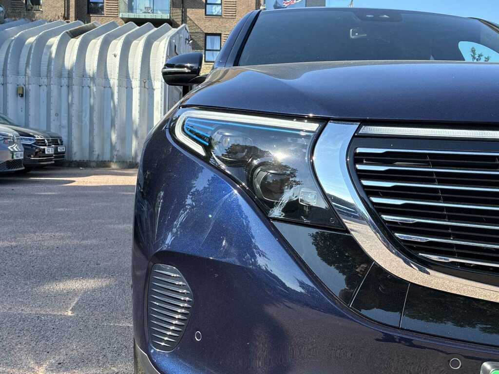 Mercedes-Benz EQC 400 300Kw Amg Line Premium 80Kwh Black #33