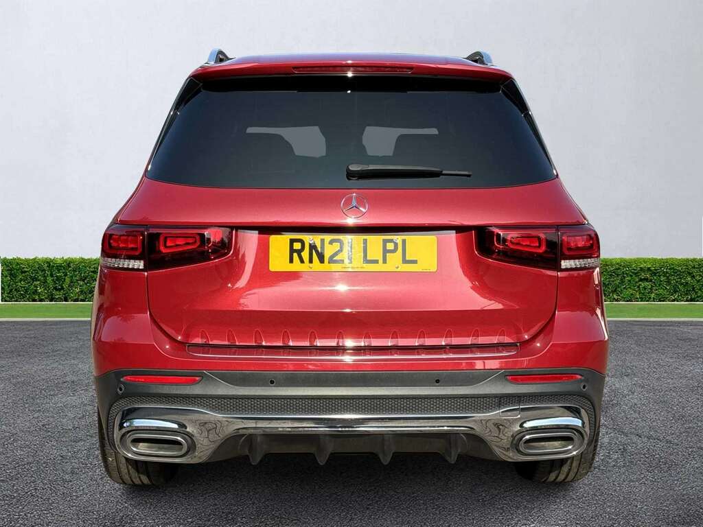Mercedes-Benz GLB Class Glb 220D 4Matic Amg Line Premium 8G-tronic Red #4