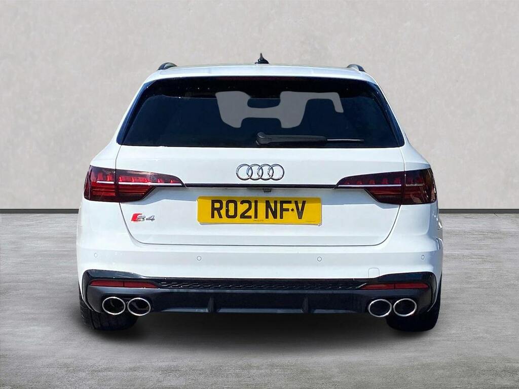 Audi A4 3.0 Tdi V6 Black Edition Estate Tiptron White #4
