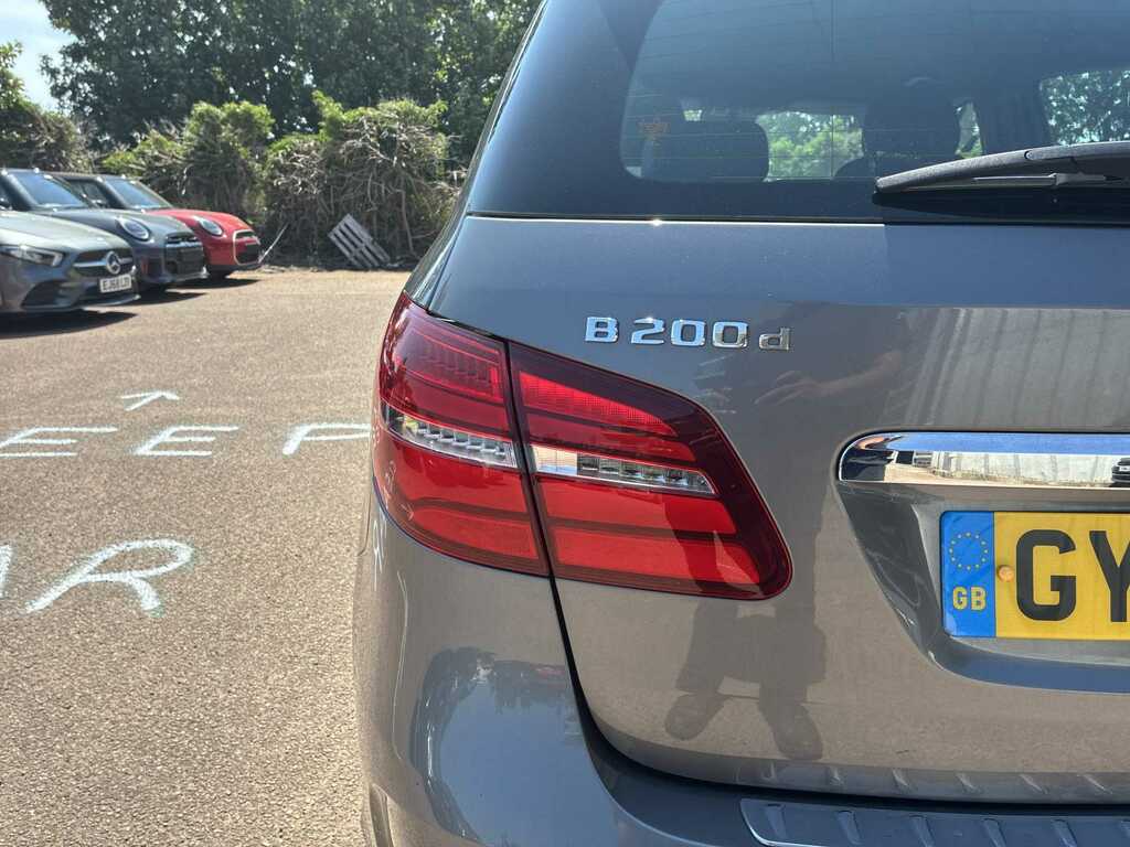 Mercedes-Benz B Class B180d Se Grey #34