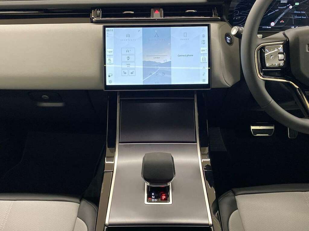 Land Rover Range Rover Velar 2.0 P400e Dynamic Se Grey #14