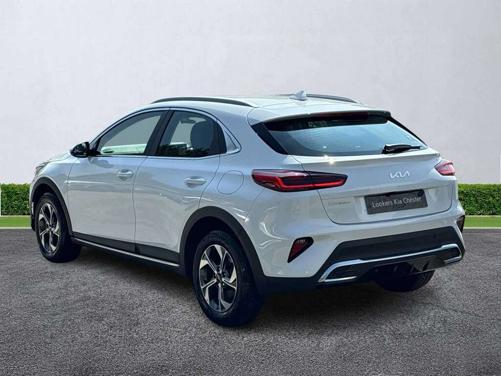 Kia Xceed 1.0T Gdi Isg 113 Pure Dct White #2