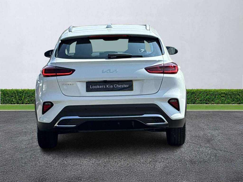 Kia Xceed 1.0T Gdi Isg 113 Pure Dct White #4