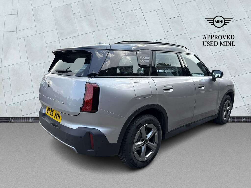 Mini Countryman U25 Mini C SN75LHU Green #17