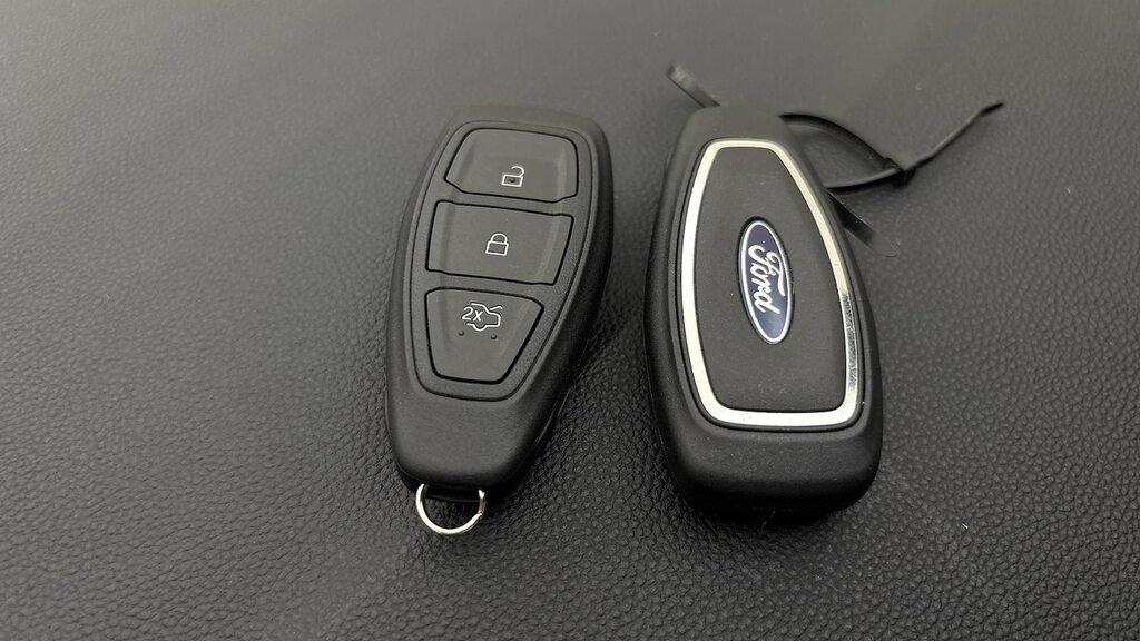 Ford Puma St-line X 1.0 Mhev 155Ps Grey #27
