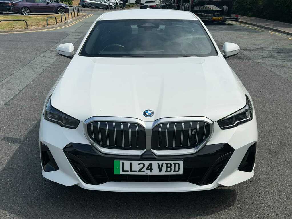 BMW i5 Estate Blue #9