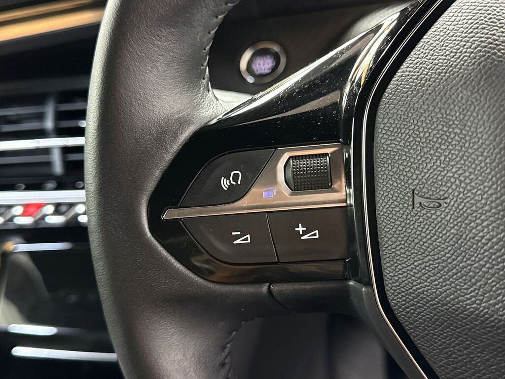 Peugeot 2008 1.2 Puretech Active Blue #25