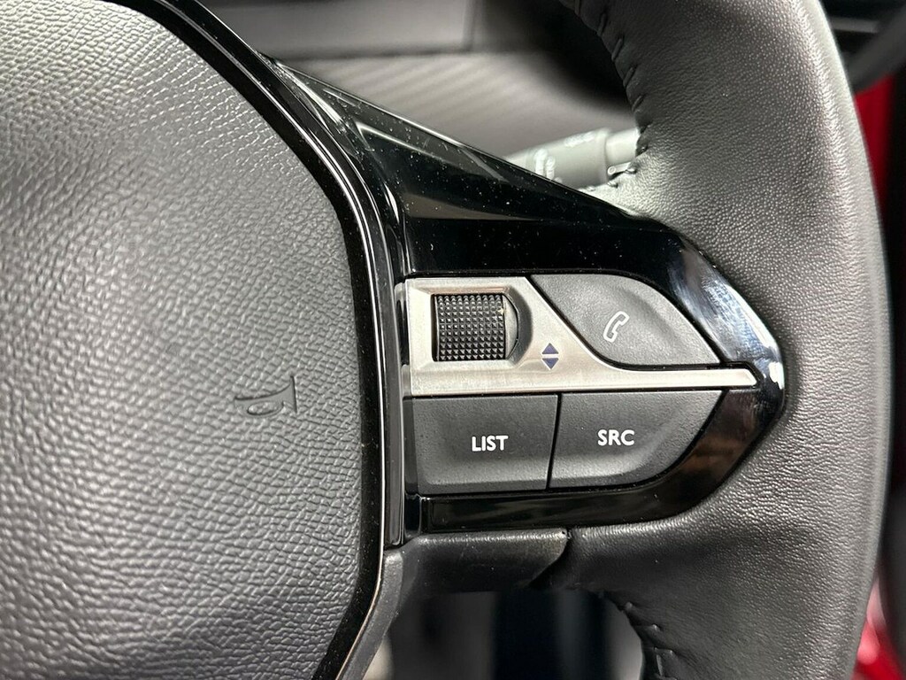 Peugeot 2008 1.2 Puretech Active Blue #24