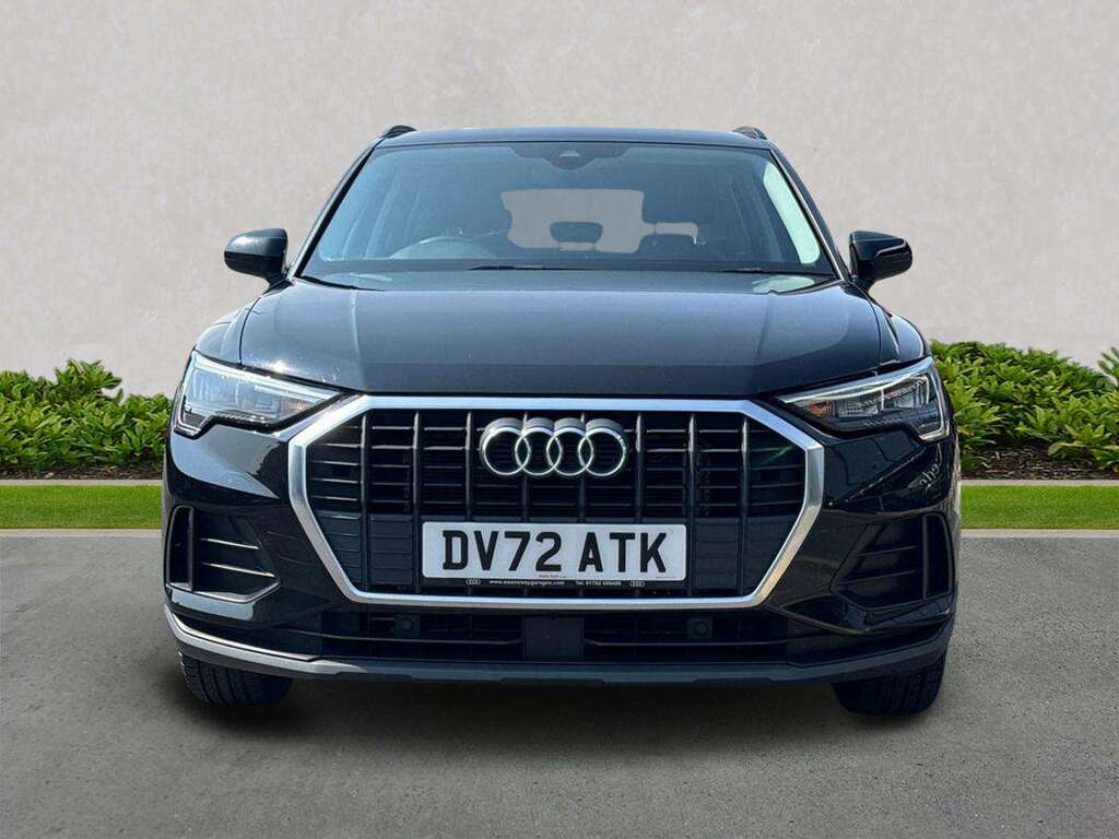 Audi Q3 35 Tfsi Technik Black #5