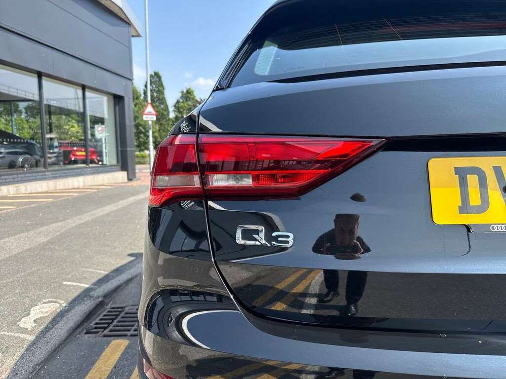 Audi Q3 Black Edition 45 Tfsi E 245 Ps S Tronic Grey #36