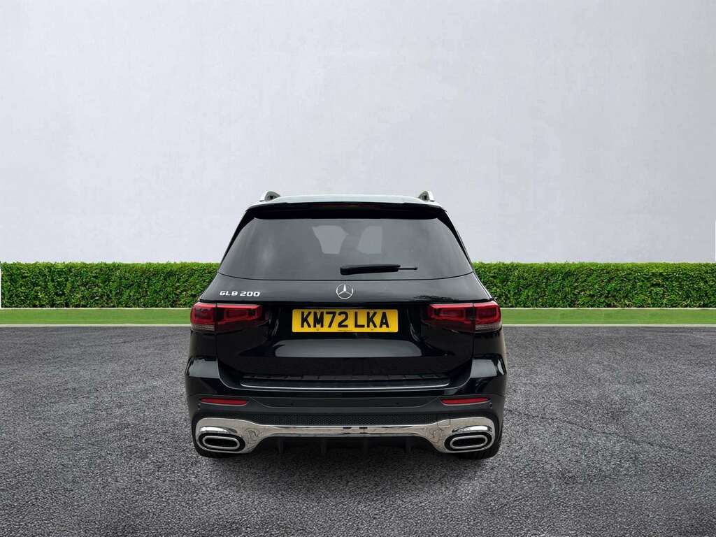 Mercedes-Benz GLB Class Glb 200 Amg Line Premium Plus 7G-tronic Black #4