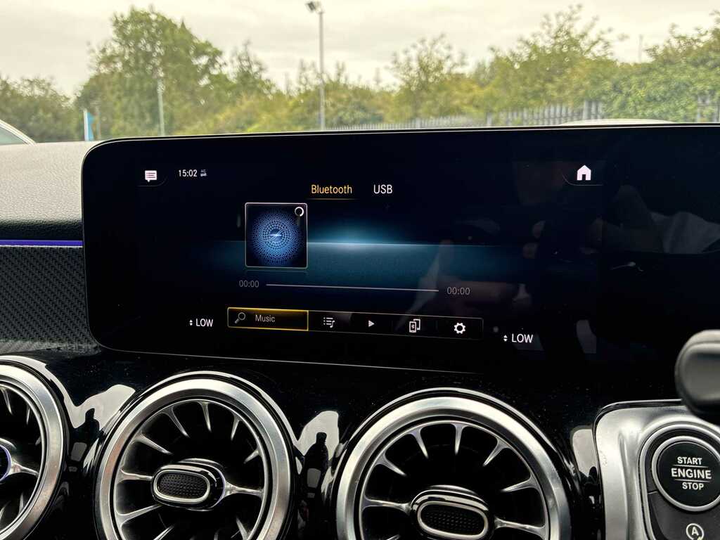 Mercedes-Benz GLB Class Suv Grey #26