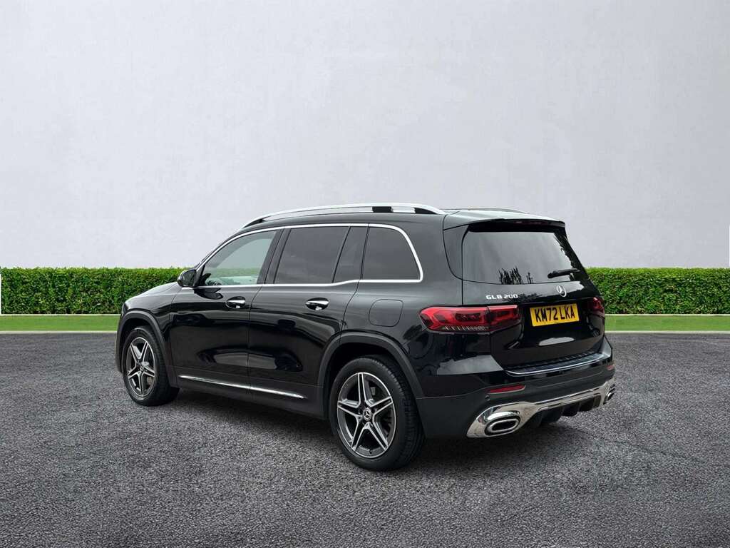 Mercedes-Benz GLB Class Glb 200 Amg Line Premium Plus 7G-tronic Black #2