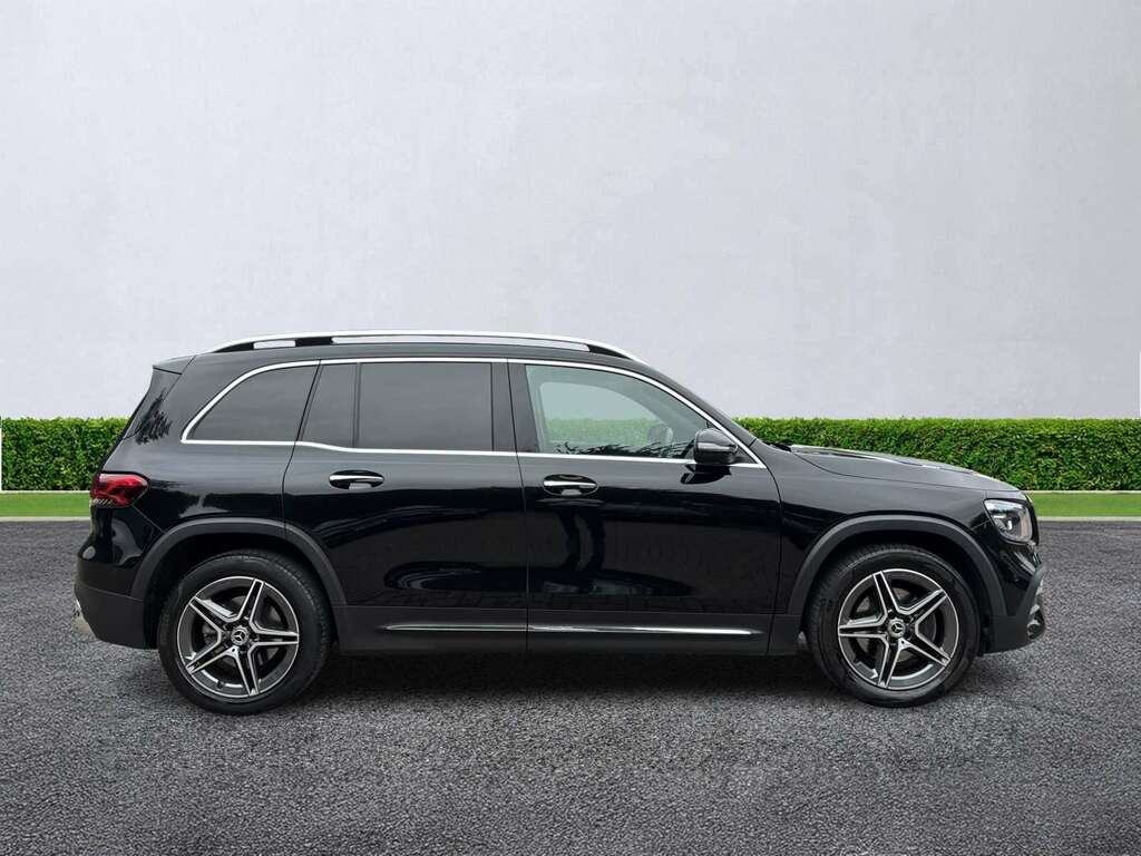 Mercedes-Benz GLB Class Glb 200 Amg Line Premium Plus 7G-tronic Black #3