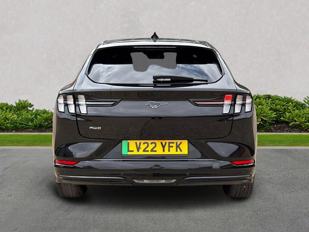 Ford Mustang Mach-E 198Kw Standard Range 70Kwh Awd Black #4